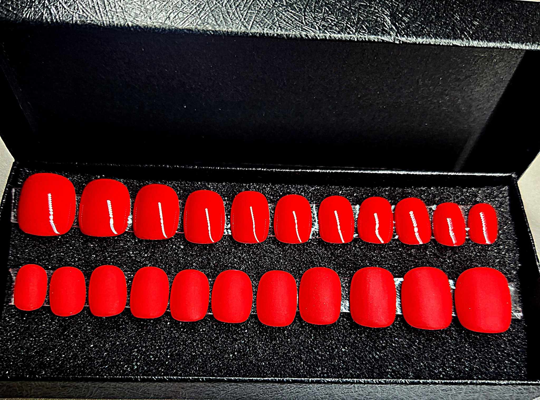 gwen-nails pressonnails